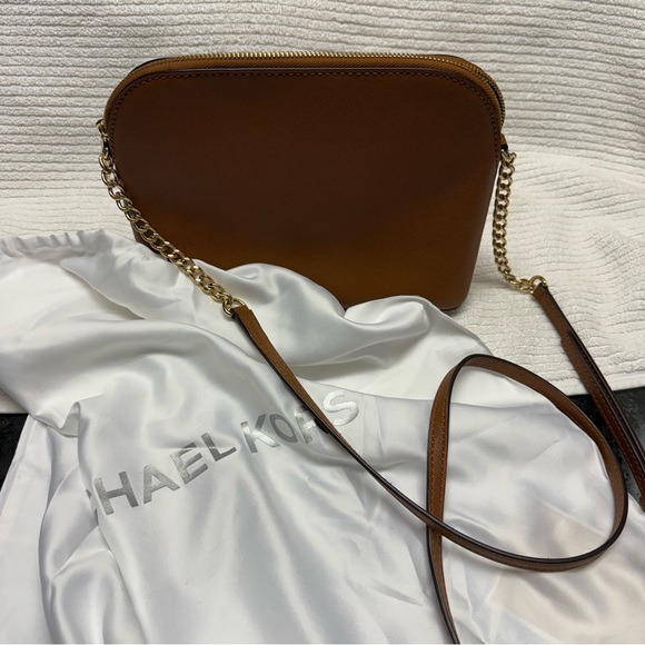 Michael Kors Brown Crossbody chain purse - Picture 2 of 16